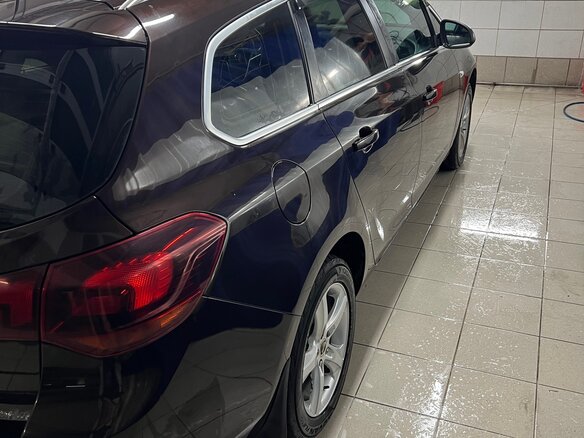 2012 Opel Astra J, коричневый, 800000 рублей - вид 1