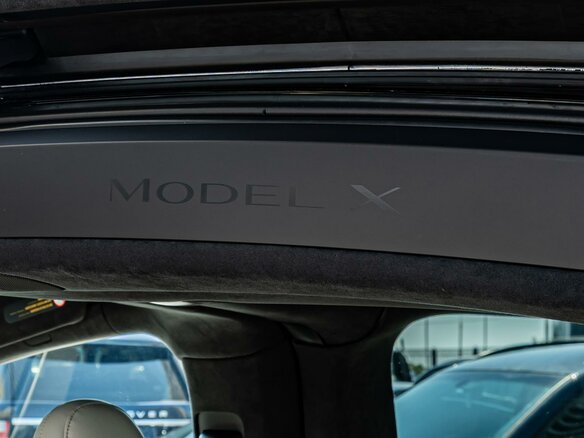 2024 Tesla Model X Plaid I Рестайлинг, чёрный, 12419000 рублей - вид 25