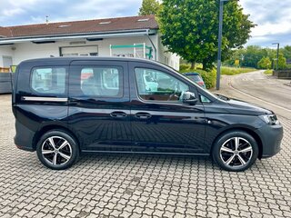2023 Volkswagen Caddy V, чёрный, 3250000 рублей, вид 4