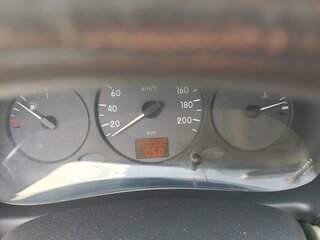 2003 Renault Symbol I Рестайлинг, белый, 340000 рублей, вид 2