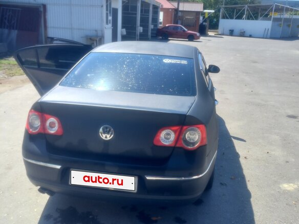 2008 Volkswagen Passat B6, синий, 820000 рублей - вид 5