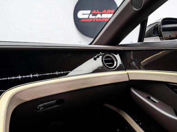 2023 Bentley Mulliner Batur, серый - вид 16
