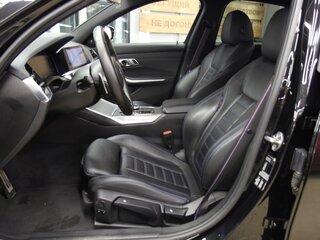 2019 BMW 3 серии 320d VII (G2x), чёрный, 3300000 рублей, вид 4