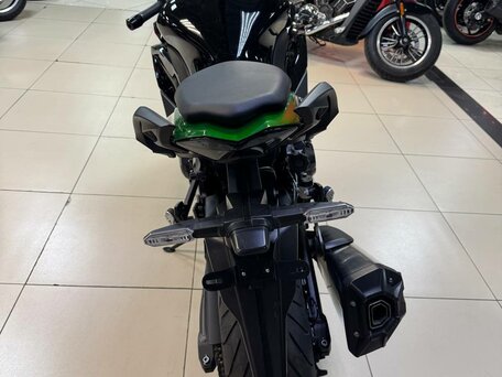 2023 Kawasaki Z 1000SX, чёрный, 1450000 рублей, вид 4