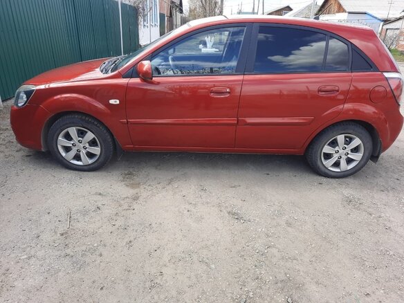 2010 Kia Rio II Рестайлинг, красный, 649999 рублей - вид 2