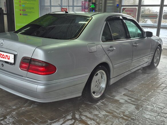 2000 Mercedes-Benz E-Класс 200 II (W210, S210) Рестайлинг, серебристый, 800000 рублей - вид 6
