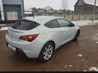 2011 Opel Astra GTC J Рестайлинг, белый, 500000 рублей, вид 1