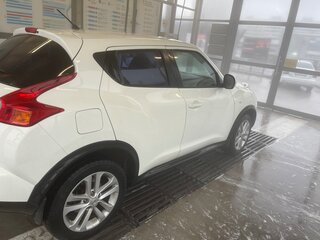2014 Nissan Juke I Рестайлинг, белый, 1030000 рублей, вид 5