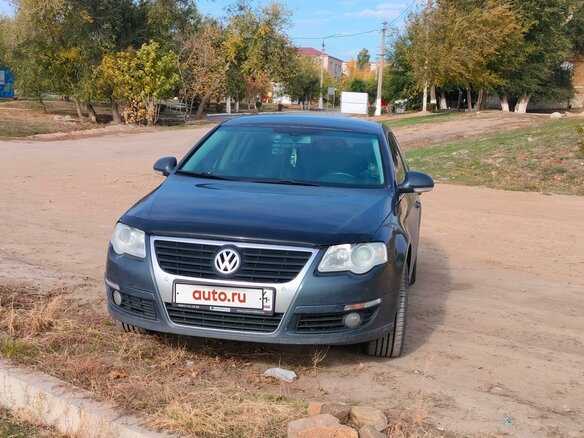2008 Volkswagen Passat B6, синий, 750000 рублей