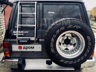 1992 Nissan Safari IV (Y60), чёрный, 3100000 рублей, вид 3