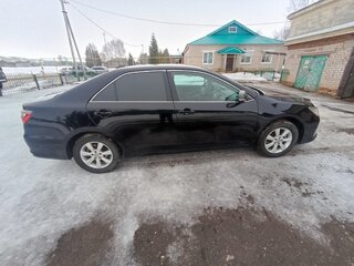 2015 Toyota Camry VII (XV50) Рестайлинг, чёрный, 2100000 рублей, вид 3