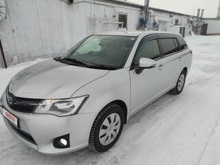 2015 Toyota Corolla Fielder XI (E160, E170, E180), серый, 1400000 рублей, вид 1