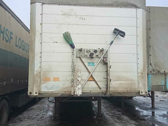 2007 Schmitz Cargobull S01, серебристый, 1750000 рублей - вид 6