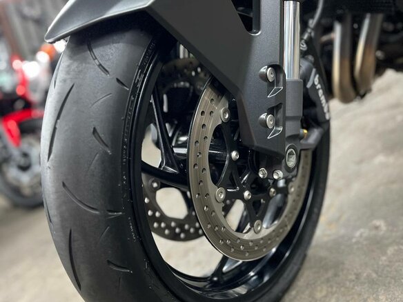 2021 Suzuki GSX-S 1000, чёрный, 1250000 рублей - вид 25