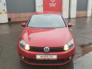 2011 Volkswagen Golf VI, красный, 970000 рублей, вид 1