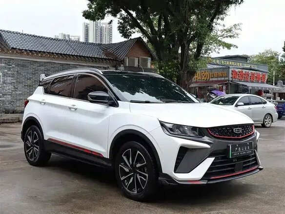 2022 Geely Coolray I, белый, 1530000 рублей - вид 1