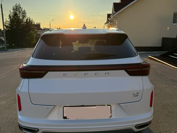 2023 Exeed LX I Рестайлинг, белый, 3000000 рублей - вид 4