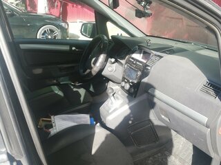 2011 Opel Zafira B Рестайлинг, серый, 650000 рублей, вид 5