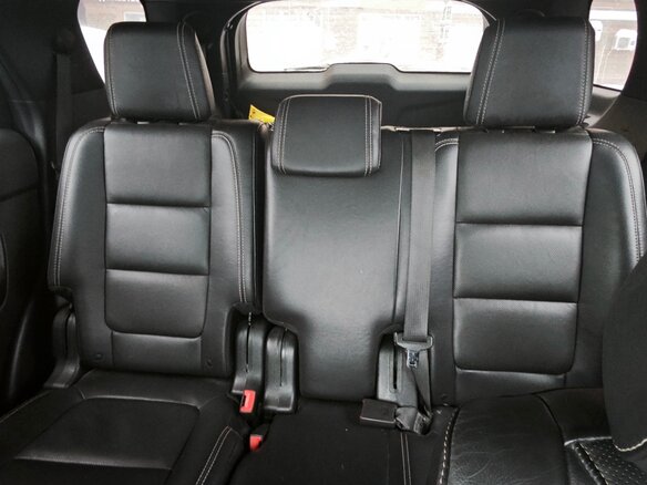 2015 Ford Explorer Sport V, белый, 2700000 рублей - вид 15
