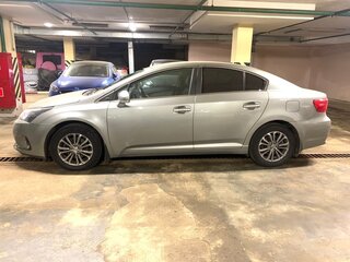 2012 Toyota Avensis III Рестайлинг, серый, 1650000 рублей, вид 4