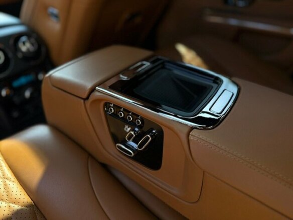 2018 Jaguar XJ IV (X351) Рестайлинг, белый, 3900000 рублей - вид 36