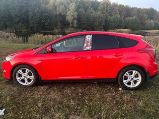 2011 Ford Focus III, красный, 800000 рублей, вид 4