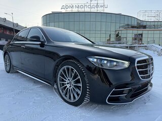 2022 Mercedes-Benz S-Класс 580 e 4MATIC VII (W223), чёрный, 11800000 рублей, вид 3