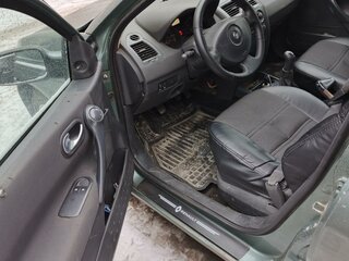 2006 Renault Megane II Рестайлинг, зелёный, 400000 рублей, вид 4