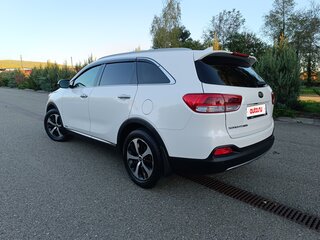 2016 Kia Sorento III Prime, белый, 2755000 рублей, вид 4