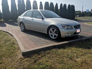 1999 Lexus IS 200 I, серебристый, 800000 рублей, вид 2
