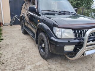 2001 Toyota Land Cruiser Prado 90 Series Рестайлинг, чёрный, 1000000 рублей, вид 2