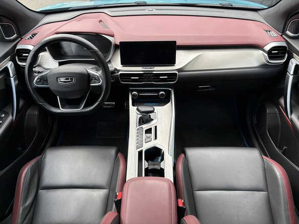 2023 Geely Coolray I, синий, 1659000 рублей - вид 9
