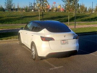 2021 Tesla Model Y Long Range I, белый, 4535000 рублей, вид 5