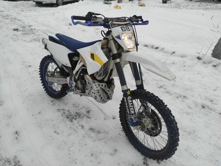 2016 Husqvarna TE 250, белый, 439028 рублей, вид 2