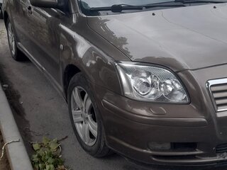 2004 Toyota Avensis II, коричневый, 660000 рублей, вид 4