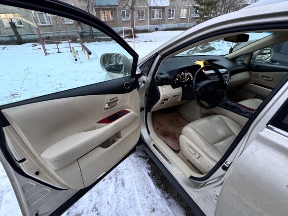 2011 Lexus RX 350 III, бежевый, 2050000 рублей - вид 5