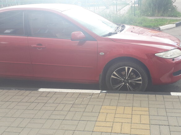 2003 Mazda 6 I (GG), красный, 450000 рублей - вид 2