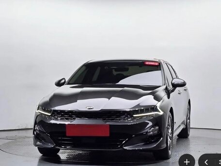 Kia K5 III