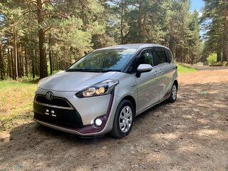 2016 Toyota Sienta II, серый, 1400000 рублей, вид 1