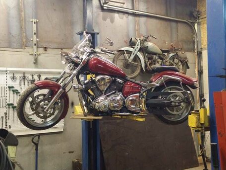 2008 Yamaha XV 1900, пурпурный, 800000 рублей, вид 3