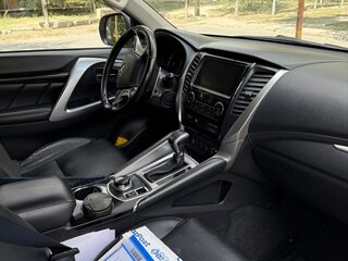 2018 Mitsubishi Pajero Sport III, белый, 2700000 рублей, вид 3