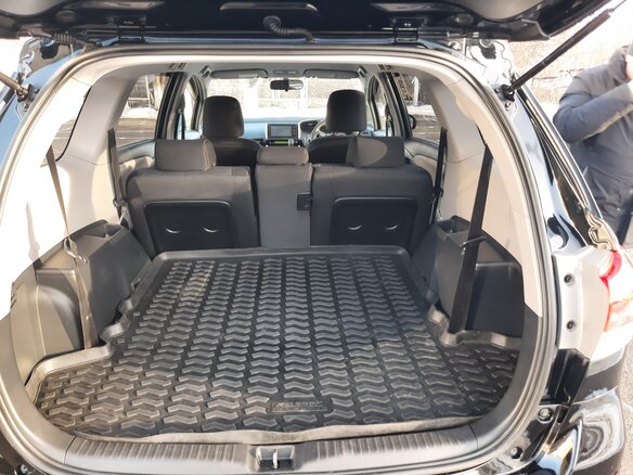 2010 Toyota Wish II, чёрный, 1560000 рублей - вид 15