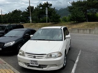 2001 Honda Odyssey II, белый, 790000 рублей, вид 3