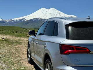 2017 Audi Q5 II (FY), серебристый, 3200000 рублей, вид 2