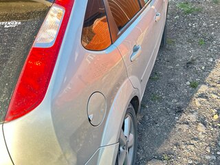 2006 Ford Focus II, серебристый, 315000 рублей, вид 5