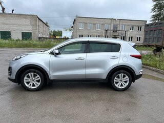 2017 Kia Sportage IV, серебристый, 2450000 рублей, вид 4