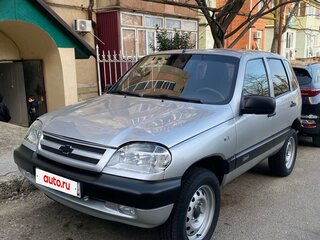 2004 Chevrolet Niva I, серебристый, 370000 рублей, вид 1