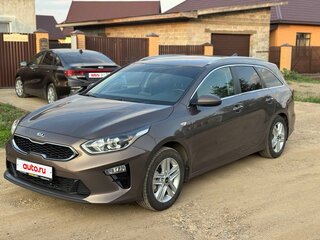 2019 Kia Ceed III, серый, 1700000 рублей, вид 1