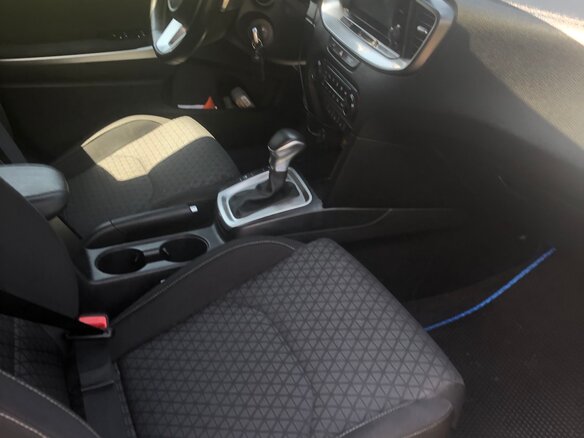 2020 Kia Ceed III, серый, 2000000 рублей - вид 20