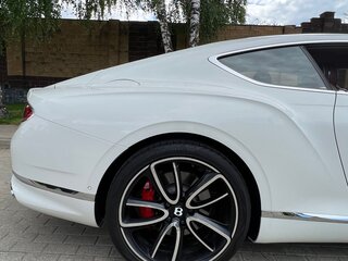 2018 Bentley Continental GT III, белый, 11700000 рублей, вид 3